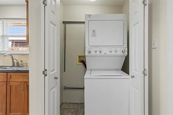 $269,900 | 2716 North Sibley Street, Metairie, LA 70003