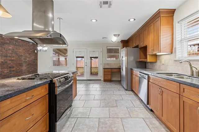 $279,000 | 2716 North Sibley Street, Metairie, LA 70003