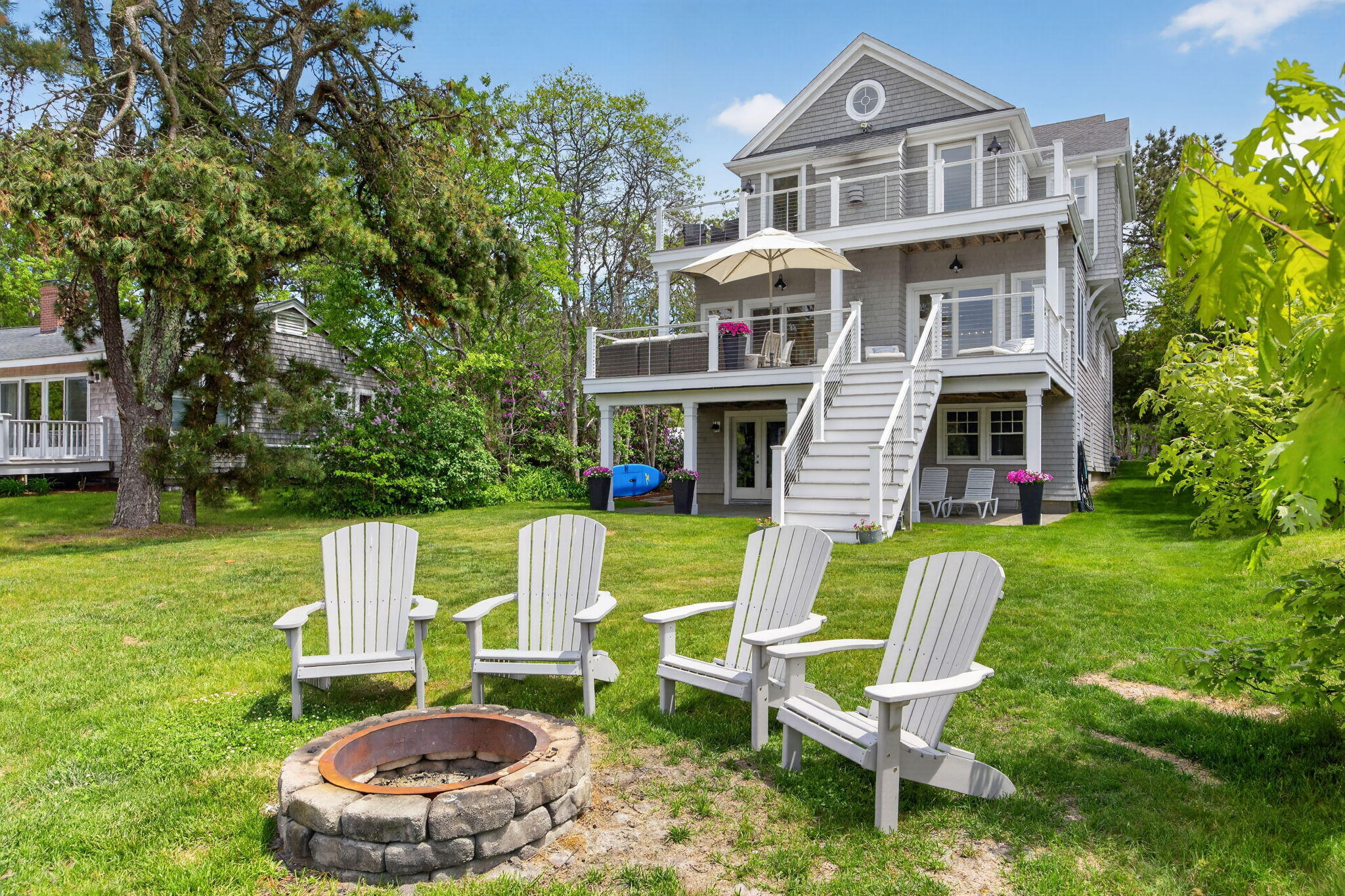357 Monomoscoy Road Mashpee, MA 02649 - Photo 6 of 40 48-48-9L4A3458