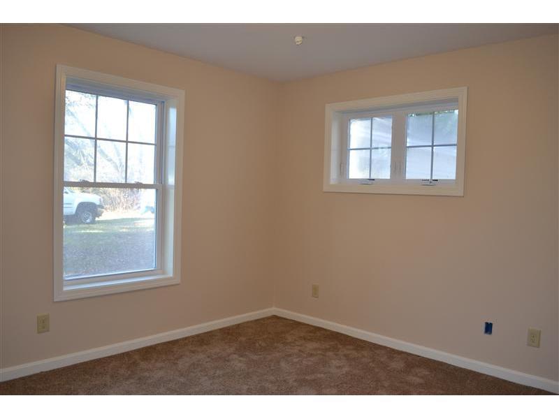 19 Reed Street Westbrook, ME 04092 - Photo 20 of 27 Master Bedroom.