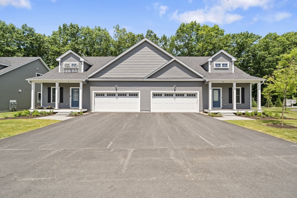 20 Chartwell Lane, Unit 48 Worcester, MA 01609 - Photo 34 of 40 Gallery Image 34