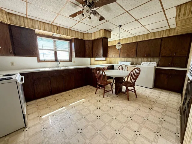 $205,000 | W13231 Mielke Road, Marion, WI 54950