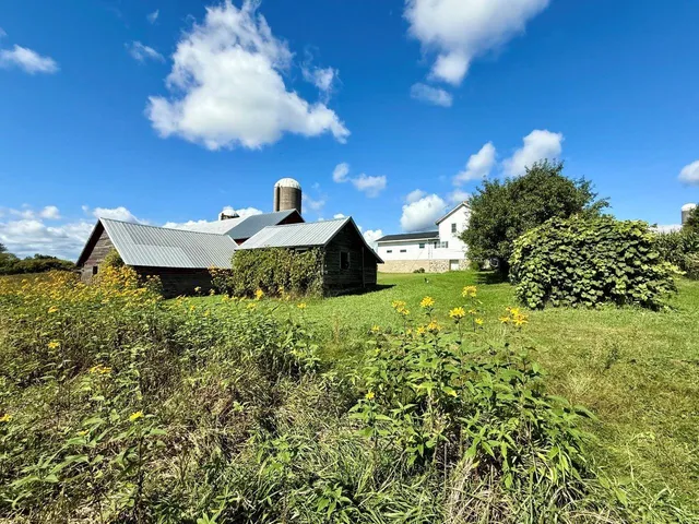 $205,000 | W13231 Mielke Road, Marion, WI 54950