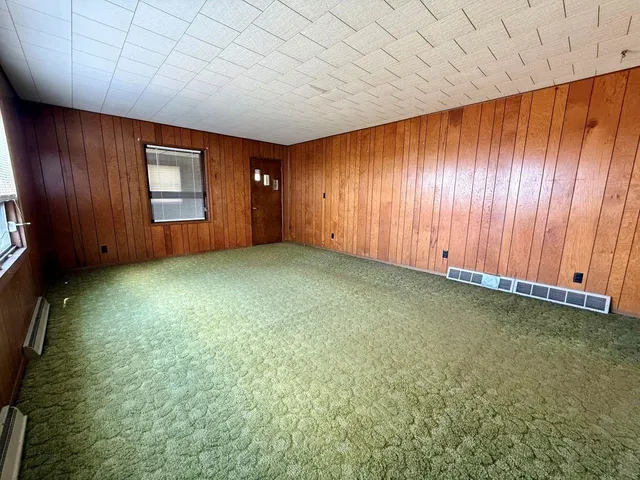 $205,000 | W13231 Mielke Road, Marion, WI 54950