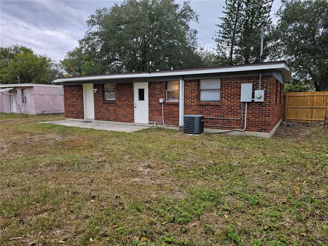 $235,000 | 1040 Maxey Drive, Winter Garden, FL 34787