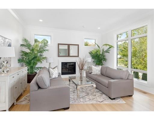 87 Levbert Road Newton, MA 02459 - Photo 5 of 35