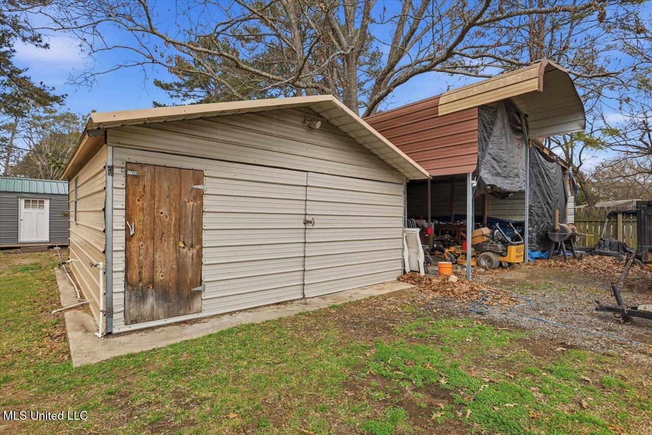305 Lionel Road Pearl, MS 39208 - Photo 27 of 30 27-305 Lionel Rd _ Home Tours MS