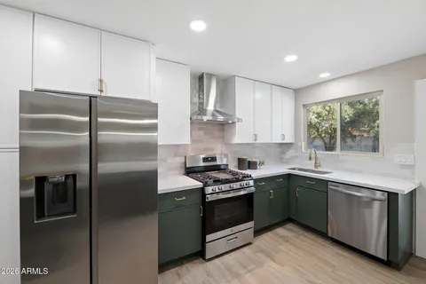 $536,000 | 1215 West Hazelwood Street, Phoenix, AZ 85013