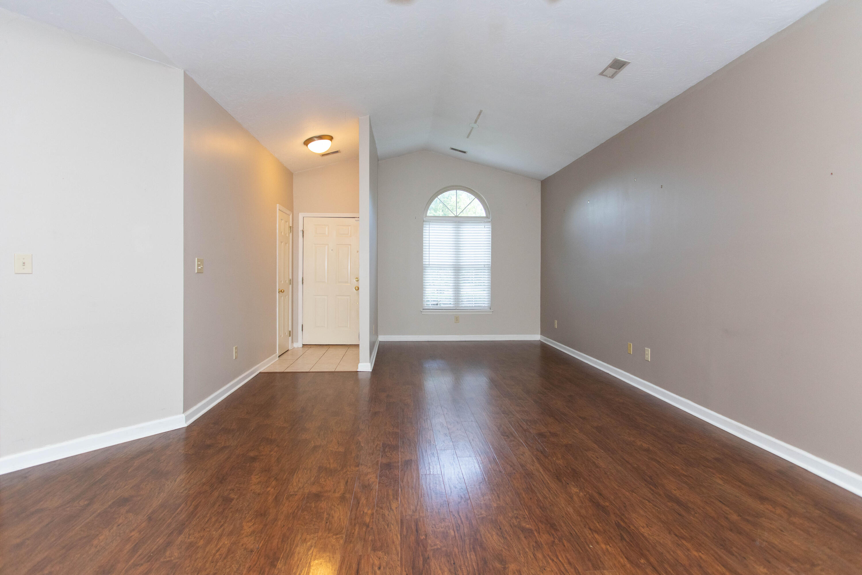 197 Chestnut Ridge Drive Lexington, KY 40511 - Photo 5 of 29 8G1A1106