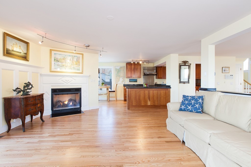 5 H Rackliffe Street, Unit 5 1/2 Gloucester, MA 01930 - Photo 6 of 29 Gallery Image 6