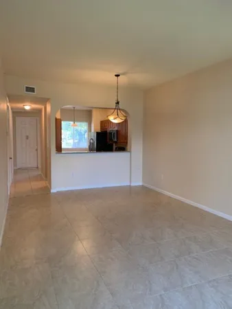 $2,400 | 3500 Oaks Clubhouse Drive, Pompano Beach, FL 33069