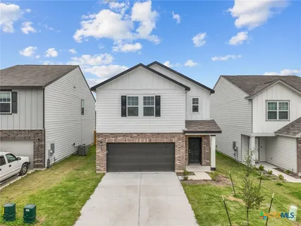 $385,000 | 231 Enforcer Loop, Jarrell, TX 76537