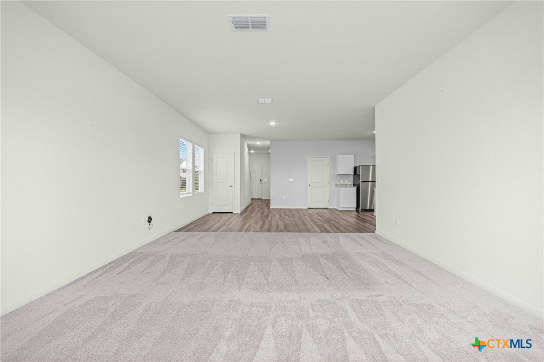 231 Enforcer Loop Jarrell, TX 76537 - Photo 6 of 41 Livingroom