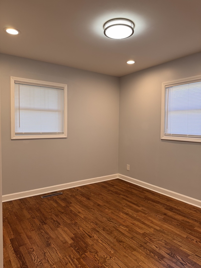 113 Delaware Street Crystal Lake, IL 60014 - Photo 6 of 16