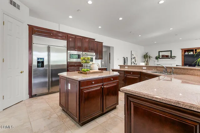 $2,290,000 | 12018 Nelson Road, Moorpark, CA 93021