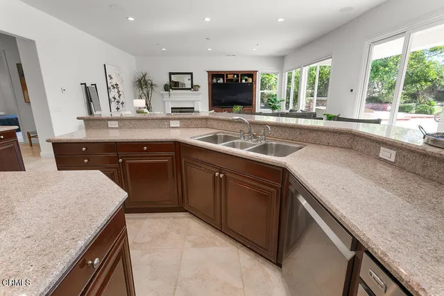 $2,290,000 | 12018 Nelson Road, Moorpark, CA 93021