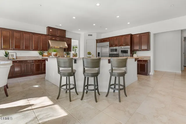 $2,290,000 | 12018 Nelson Road, Moorpark, CA 93021