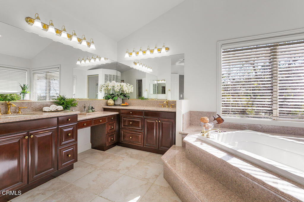 12018 Nelson Road Moorpark, CA 93021 - Photo 45 of 72