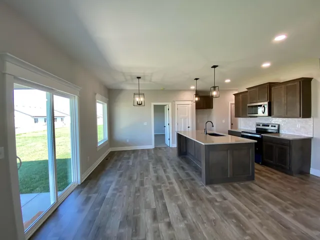 $284,175 | 701 North Casado Court, Goddard, KS 67052