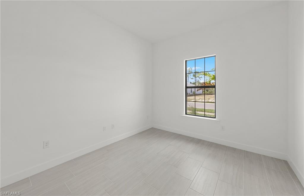 2012 Don Benito Way Naples, FL 34120 - Photo 13 of 29