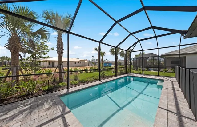 a view of a tennis court