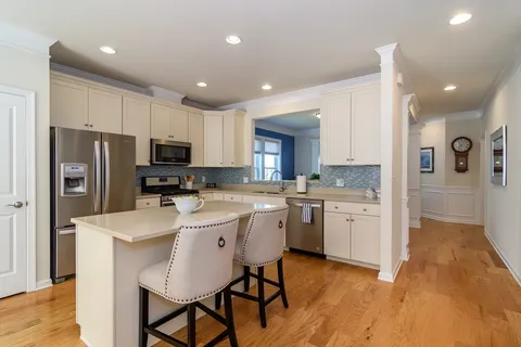 $709,999 | 47 Brooksmont Drive, Unit 47, Holliston, MA 01746