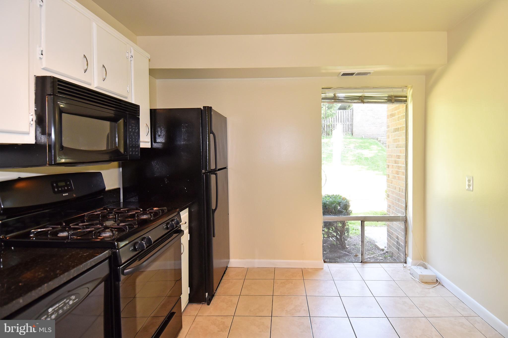 3337 Claridge Court Silver Spring, MD 20902 - Photo 13 of 29 Kitchen