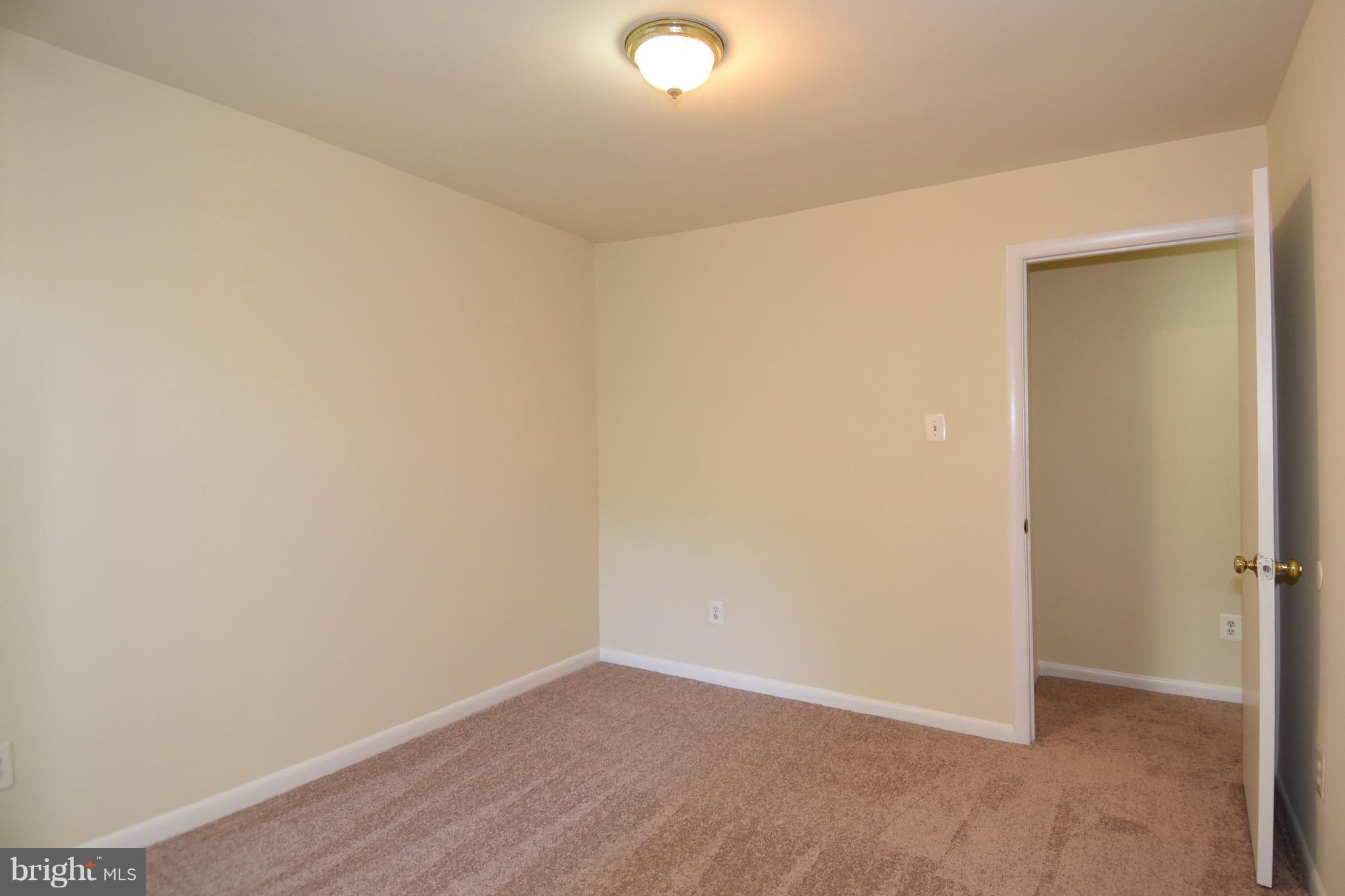 3337 Claridge Court Silver Spring, MD 20902 - Photo 20 of 29 Bedroom