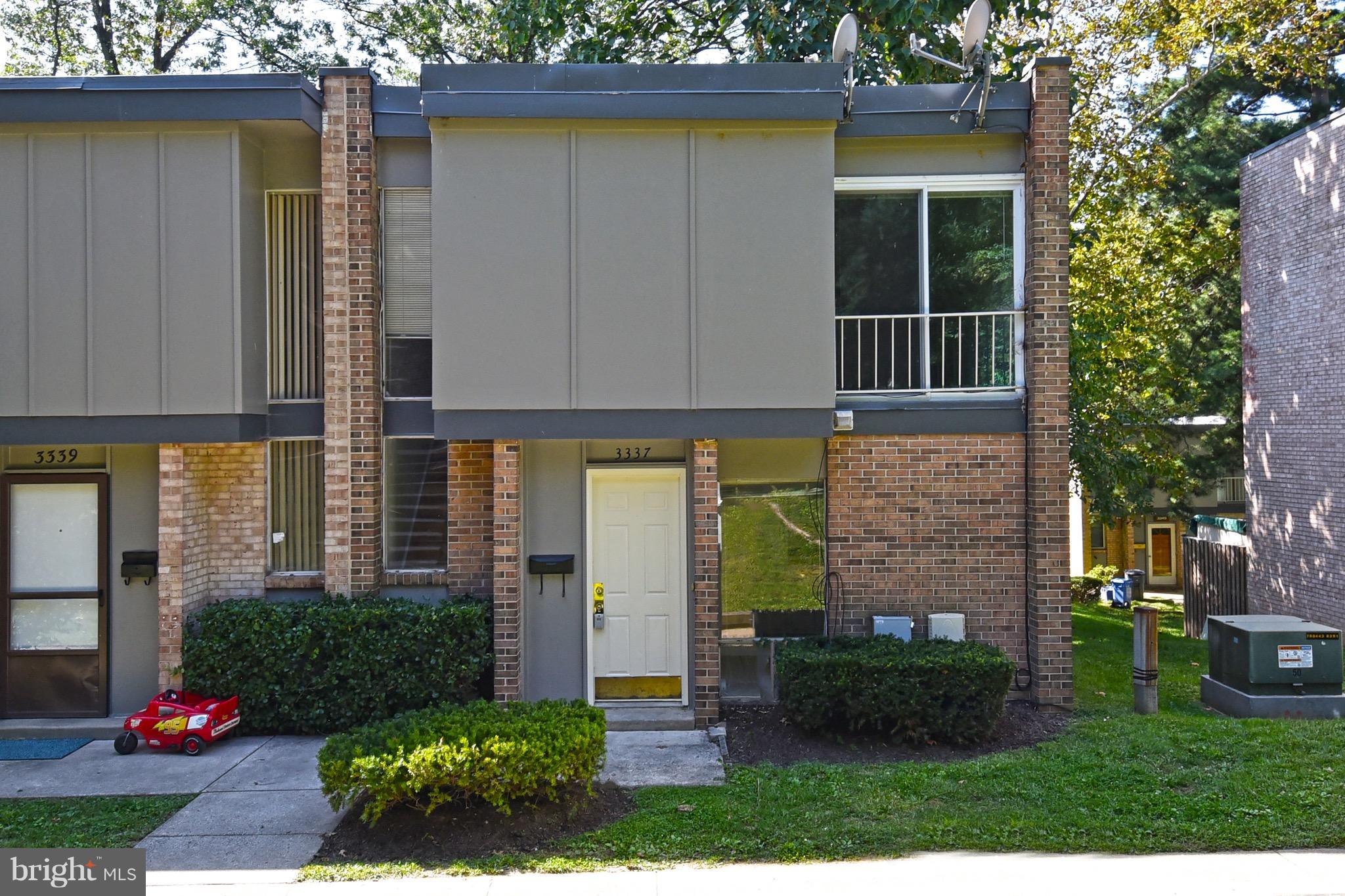 3337 Claridge Court Silver Spring, MD 20902 - Photo 28 of 29 Exterior (Front)