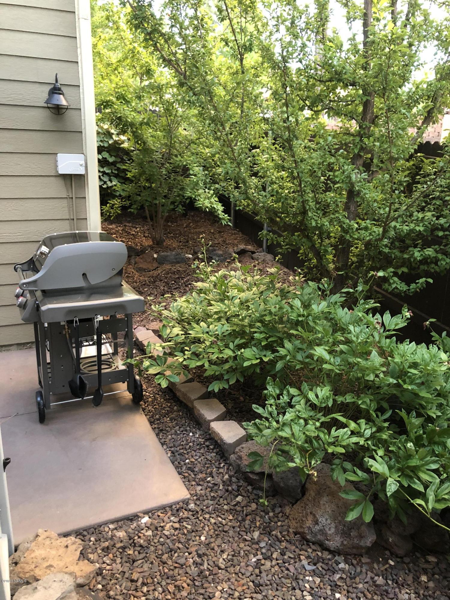 5003 South Pyrite Road Flagstaff, AZ 86005 - Photo 53 of 58 Gas Grill