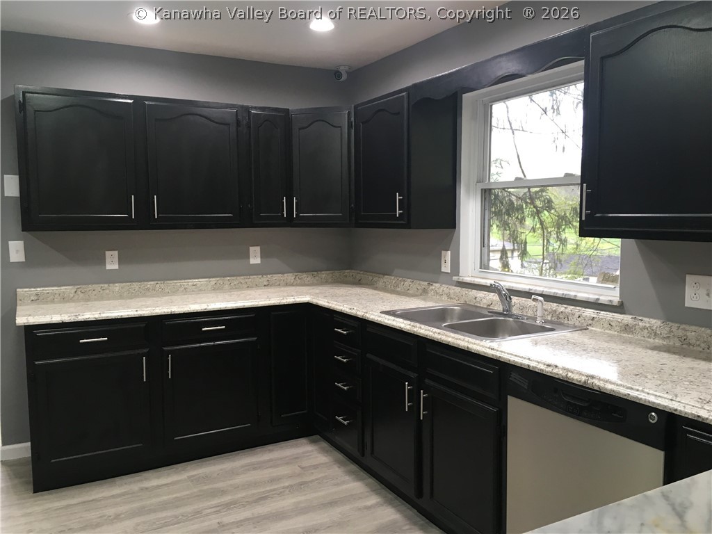 4007 Green Valley Road Huntington, WV 25701 - Photo 11 of 22 Gallery Image 11