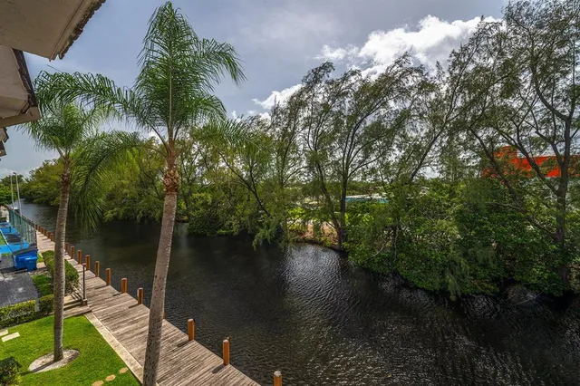 $1,950 | 5951 Northeast 14th Lane, Unit 308N, Fort Lauderdale, FL 33334