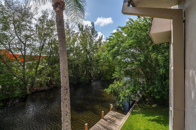 $1,950 | 5951 Northeast 14th Lane, Unit 308N, Fort Lauderdale, FL 33334