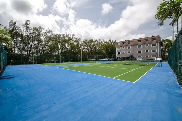 $1,950 | 5951 Northeast 14th Lane, Unit 308N, Fort Lauderdale, FL 33334