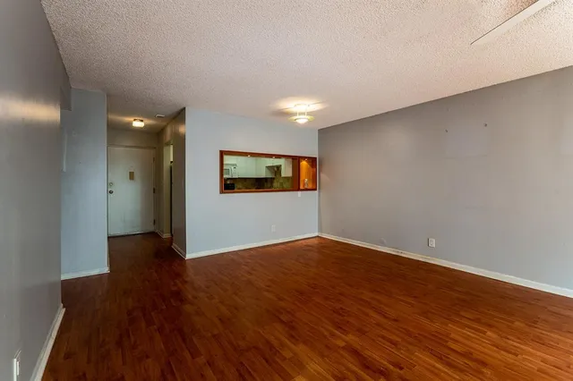 $1,950 | 5951 Northeast 14th Lane, Unit 308N, Fort Lauderdale, FL 33334