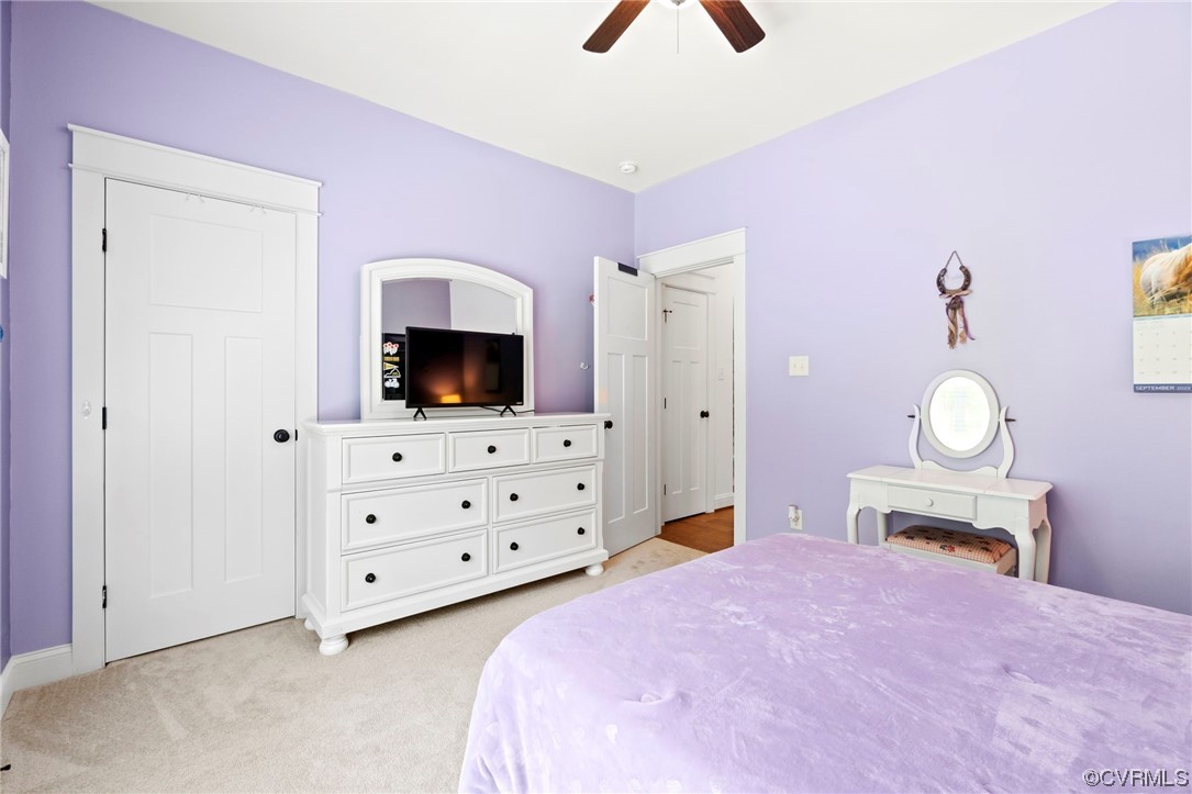 1110 Dorset Road Moseley, VA 23120 - Photo 30 of 32 a bedroom with a bed and flat screen tv