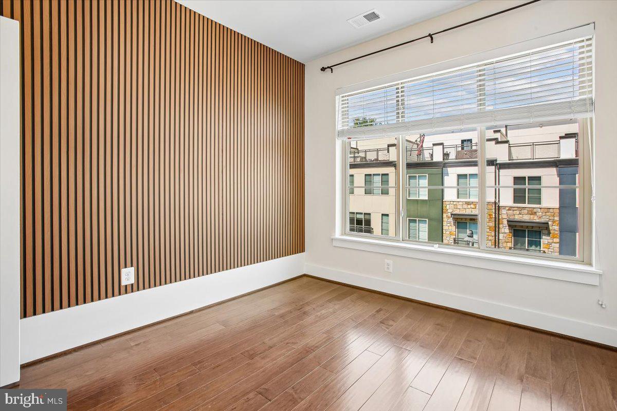 2865 Lowen Valley Road Alexandria, VA 22303 - Photo 37 of 80 Gallery Image 37