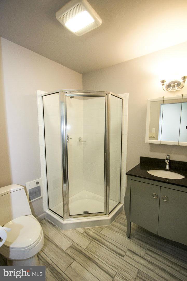 10816 Hudson Road Owings Mills, MD 21117 - Photo 8 of 23 Full Bath