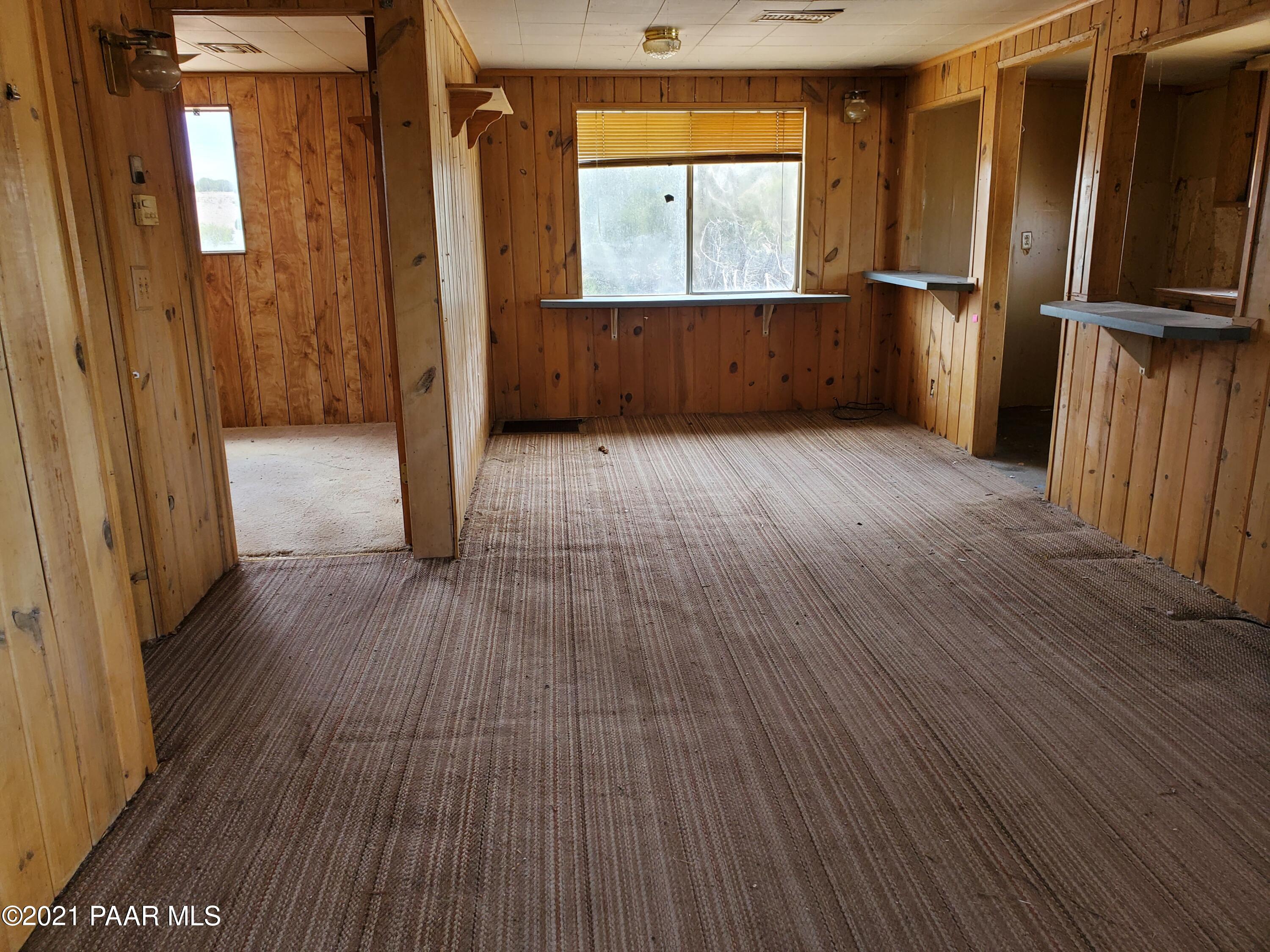 22996 North Post Road Paulden, AZ 86334 - Photo 3 of 14 20210625_141846