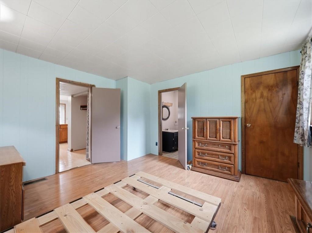 106 Savannah Gardner Road New Castle, PA 16101 - Photo 13 of 26