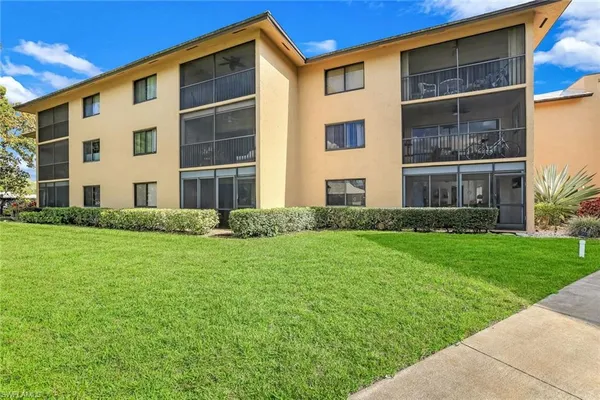 $204,000 | 95 St Andrews Boulevard, Unit A110, Naples, FL 34113