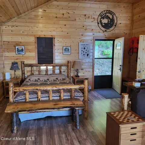 $4,100,000 | 145 Cedar Drive, Clark Fork, ID 83811