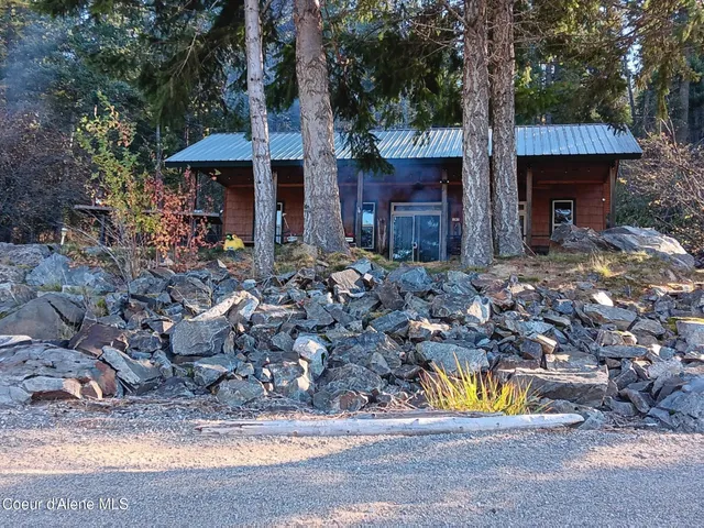 $4,100,000 | 145 Cedar Drive, Clark Fork, ID 83811