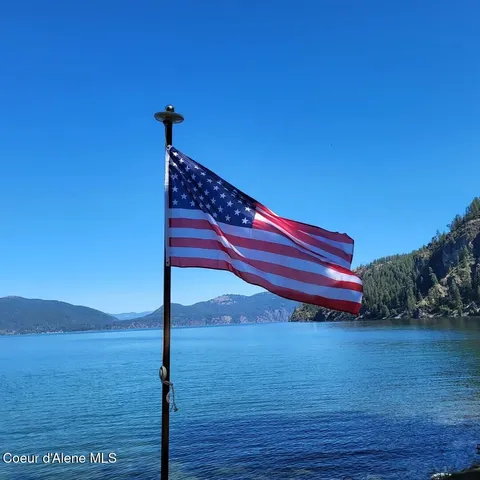 $4,100,000 | 145 Cedar Drive, Clark Fork, ID 83811