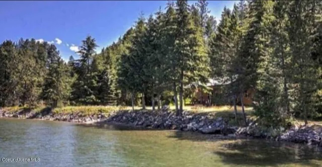 $4,100,000 | 145 Cedar Drive, Clark Fork, ID 83811