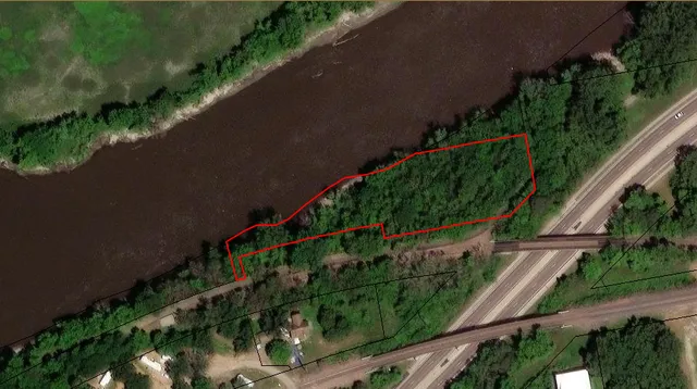 $175,000 | 1603 3rd Avenue West, Shakopee, MN 55379