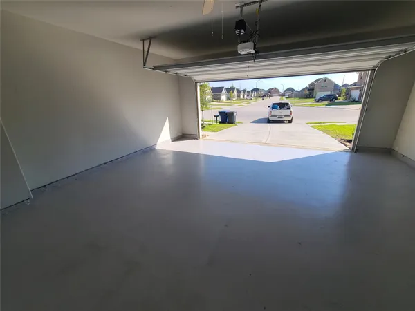 $2,550 | 7402 Arabian Moon Trail, Fulshear, TX 77441