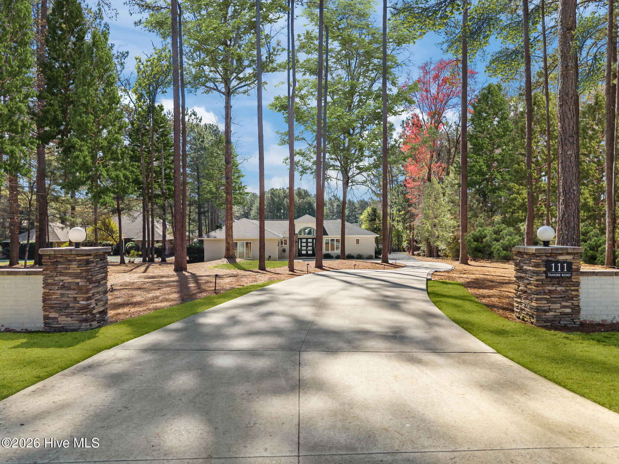 111 Vanore Road West End, NC 27376 - Photo 1 of 68 111 Vanore Road - Seven Lakes West *VIRTUALLY ENHANCED*