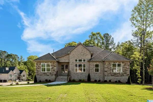 $617,900 | 1121 Grey Oaks Valley, Pelham, AL 35124