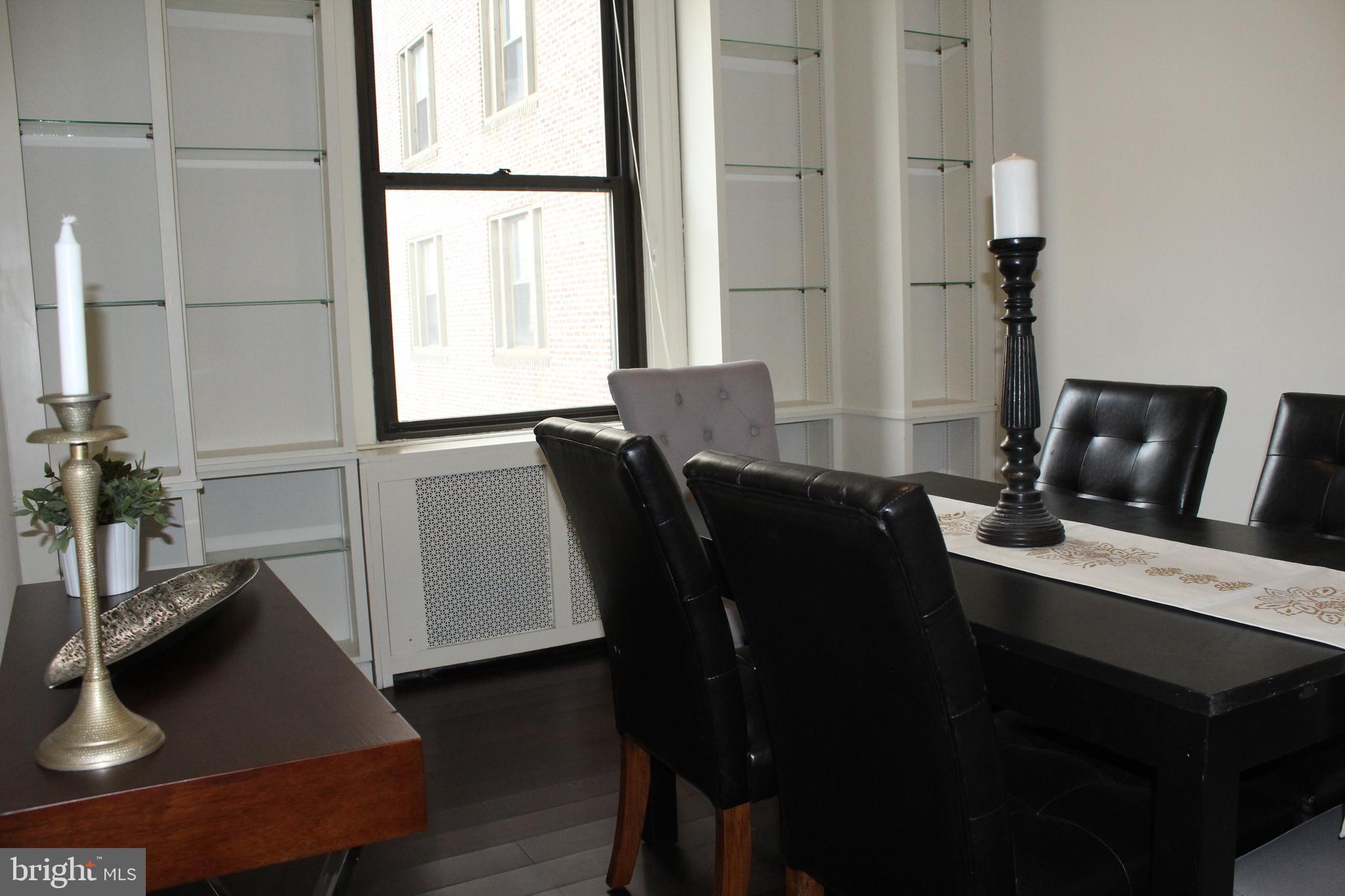 2031 Locust Street, Unit 302 Philadelphia, PA 19103 - Photo 4 of 19